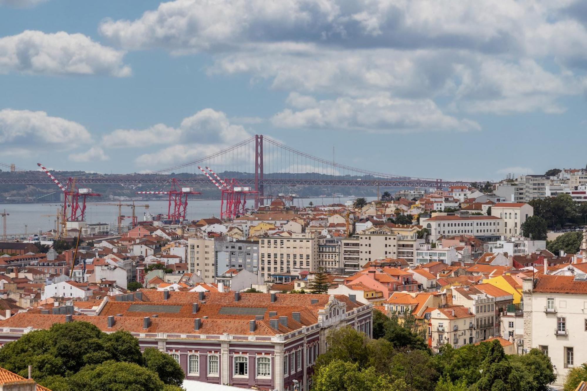Beguest Bairro Alto City View Apartment Lisboa Kültér fotó